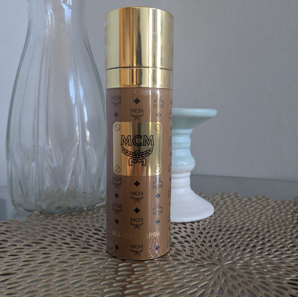 MCM All Over Spray - Picture 3 of 5